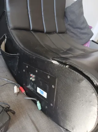 Sillón Gamer Negro con Altavoces