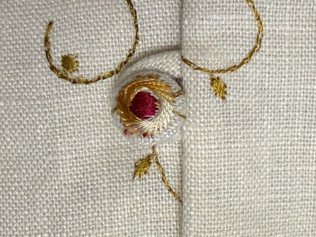 Chaqueta beige floral mujer