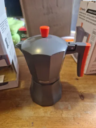 Cafetera Italiana Family.