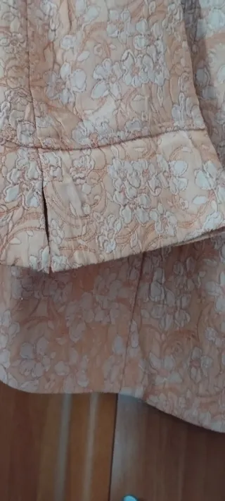 Blazer naranja con textura mujer