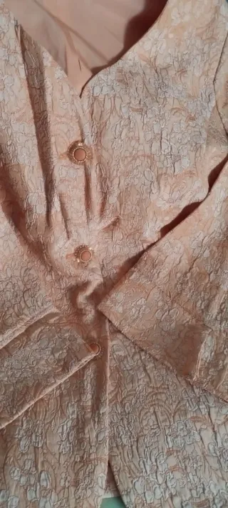 Blazer naranja con textura mujer