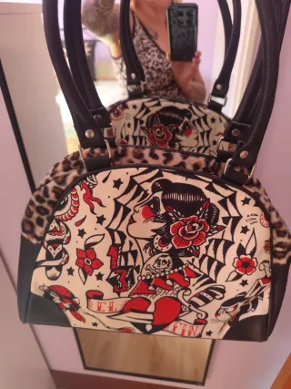 Bolso estilo tatuaje old school leopardo