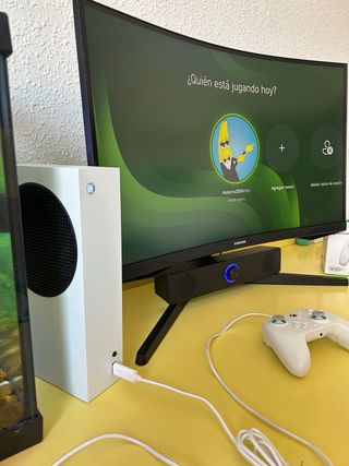 Xbox Series S Blanca 512GB + Mando