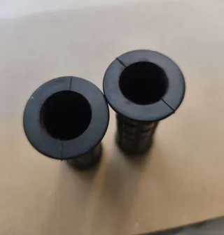 Manopole BH bici classica nere