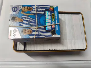 Caja de cromos Adrenalyn XL