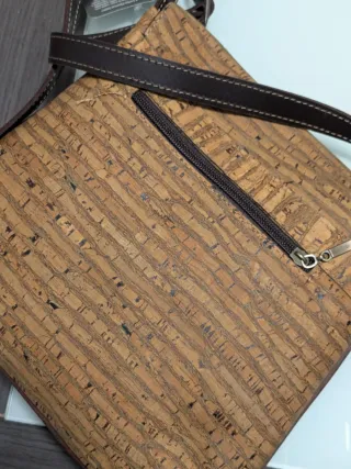Bolso de corcho y piel