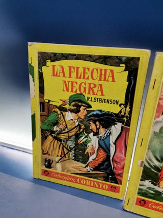 3 tomos, coleccion Corinto , ed. Bruguera Robinson Crusoe-La perla Negra-La pequeña Dorrit