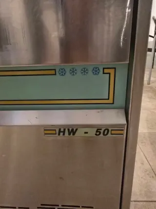 Máquina de Hielo Profesional LB HW-50