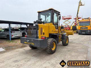 PALA CARGADORA NUEVA 2600KG