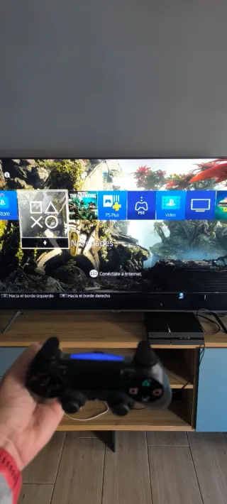 PS4 500GB Negra + 2 Mandos