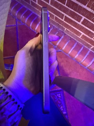 iPhone 15 Pro Max 256GB gris espacial 82% Batería