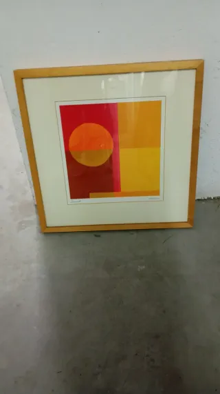 4 Cuadros. 1 no tiene cristal