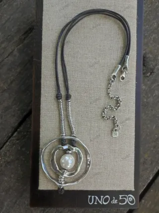 Collar Uno de 50