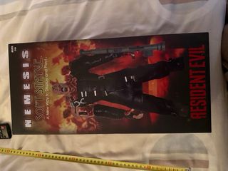 Figura Nemesis Resident Evil 3 - Firestorm