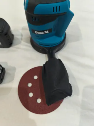 Lijadora Makita 18V con Batería y Plato