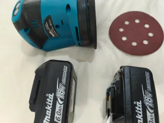 Lijadora Makita 18V con Batería y Plato