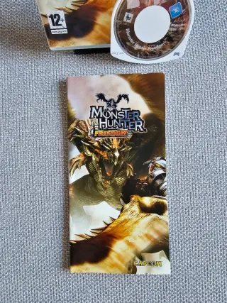 Monster Hunter Freedom PSP completo