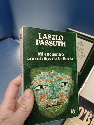 Lote 4 LIBROS, HISTORIA, ficcion, autores como Robert Graves, Patrick obrien, Roland Auget