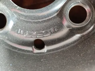 Rueda de repuesto Michelin T105/70R14