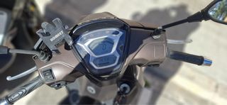 Moto Scooter people s kymko 125i 15.250km año 2020