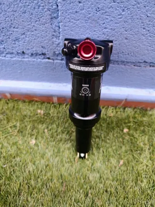 FOX-Marzocchi 185x50mm Bomber inline Trunnion. MTB