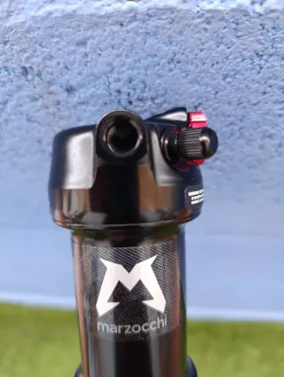 FOX-Marzocchi 185x50mm Bomber inline Trunnion. MTB