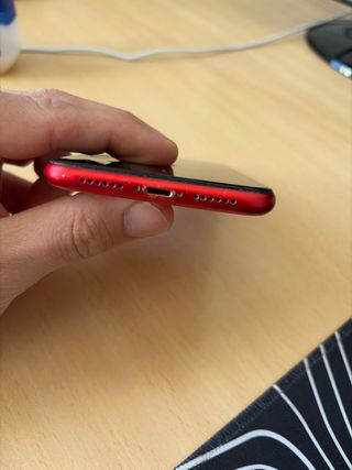 iPhone 11 Rojo 64GB
