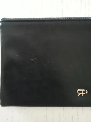 Monedero negro Parfois con asa