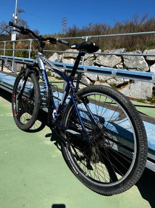 BTT Trek 3900 ruedas de 26" talla M lista