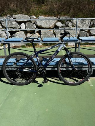 BTT Trek 3900 ruedas de 26" talla M lista