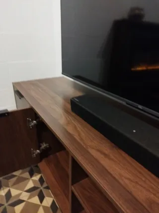 Barra de Sonido Samsung HWT400 Negra