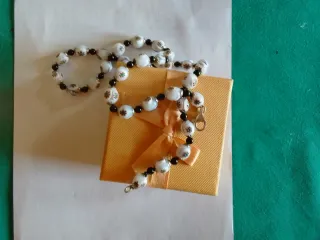 Elegante collana per donna