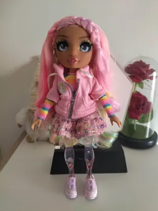 Rainbow High Rosetta Piernas Transparentes