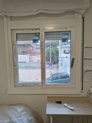 Elaboración e instalación de puertas y ventanas