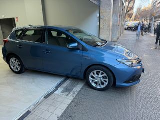 Toyota Auris 1.8 140H Hybrid Active (Business Plus)