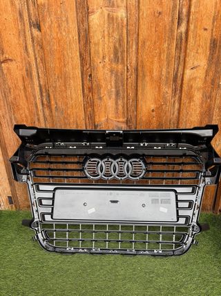 Parrilla Audi A1 Nueva