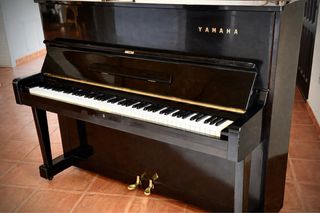 Piano Vertical Yamaha U1