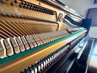 Piano Vertical Yamaha U1