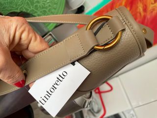 Bolso Tintoretto Beige , con guardapolvo tela .