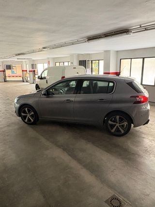 Peugeot 308 2015