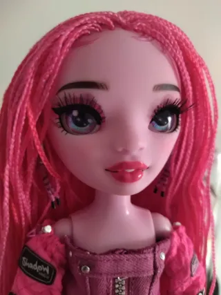 Rainbow High Shadow High Pinky Doll