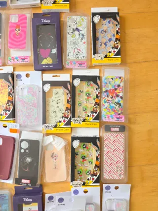 Lote 100 fundas móvil varias marcas