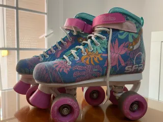 Patines 4 ruedas + Casco + Protecciones