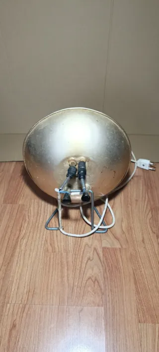 Estufa radiador dorada vintage,retro