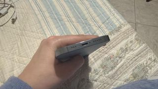 iPhone 13 Pro Gris + Cable