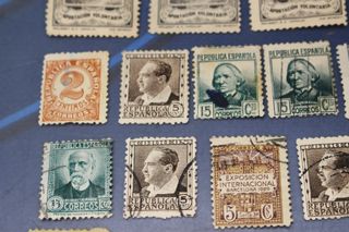 Lote de sellos República y guerra