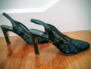 Zapatos de salón stilettos piel y encaje negros 38