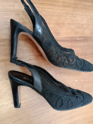 Zapatos de salón stilettos piel y encaje negros 38