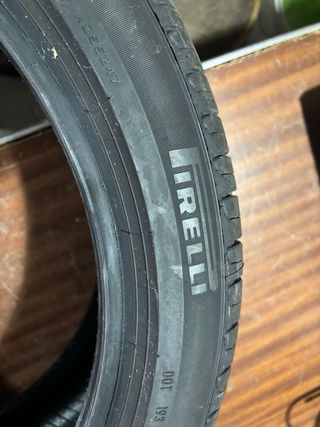 Gomme Estive Pirelli Cinturato P7 215/45 R18 89V