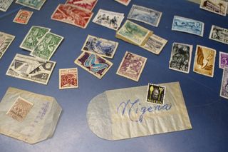 Sellos África: colonias europeas. Sahara, Nigeria, Guinea, Madagascar, Líbano...